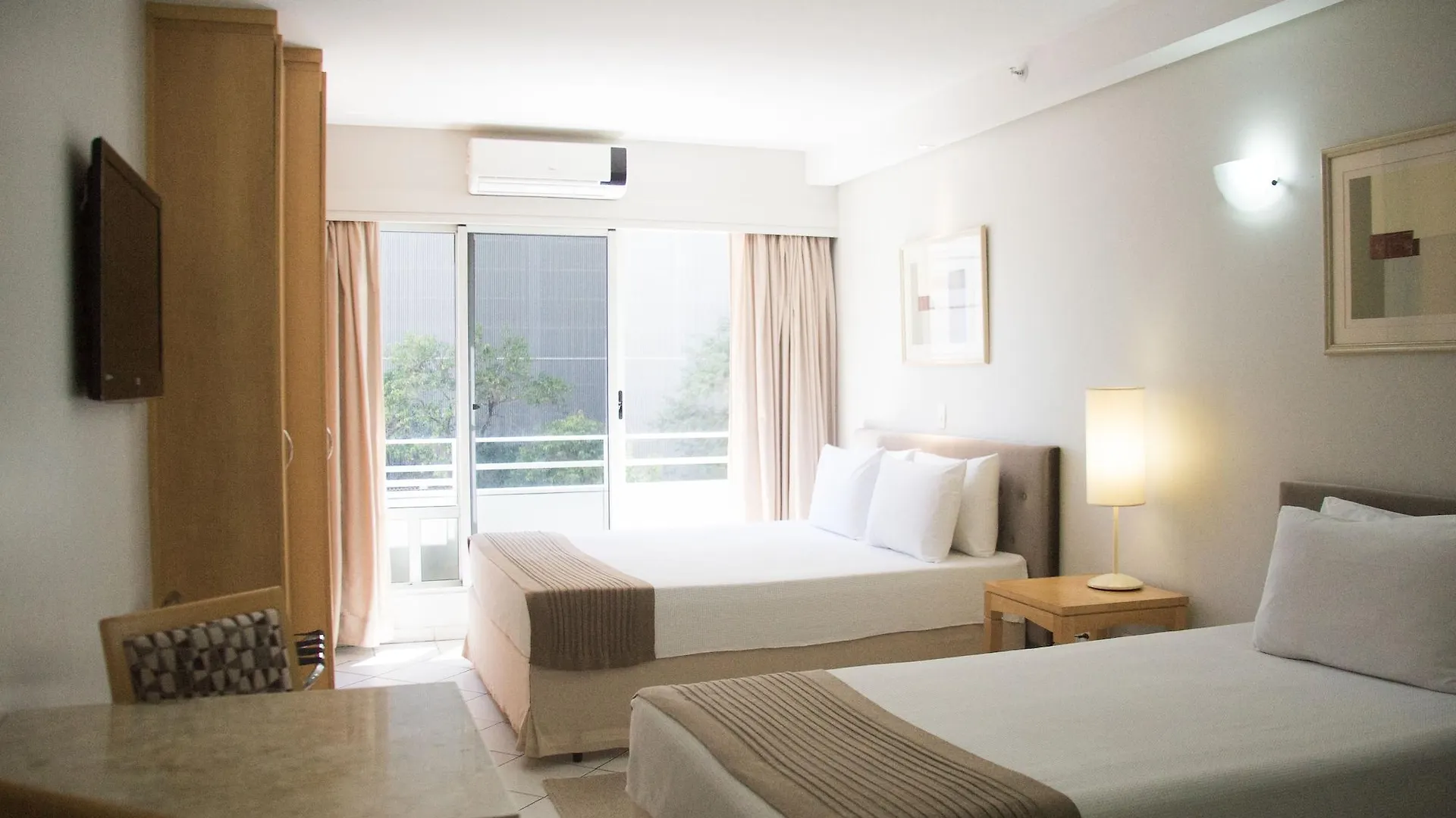 Plaza Inn American Loft São Paulo 4*,