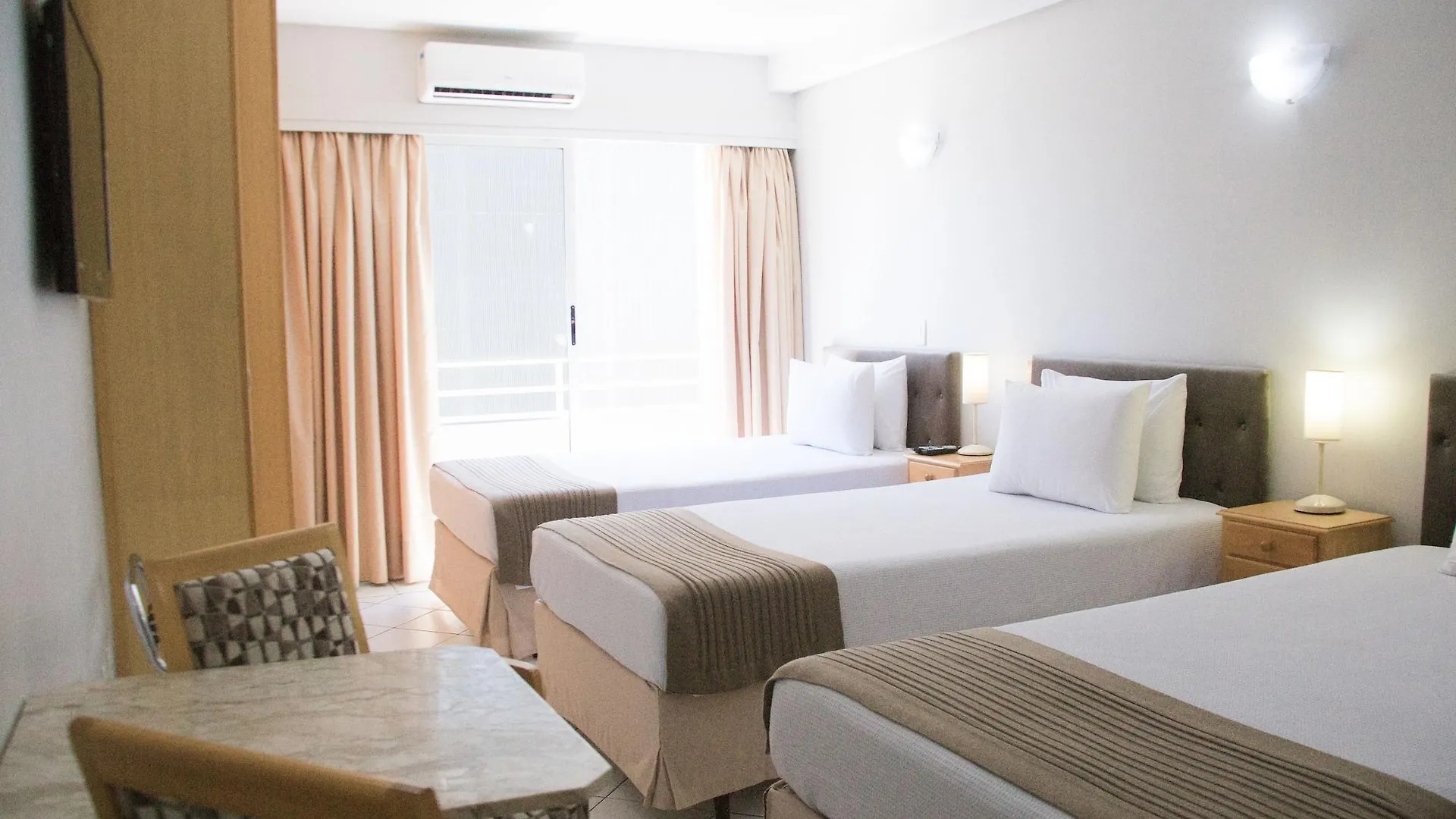 **** Hotel Plaza Inn American Loft Sao Paulo Brazil